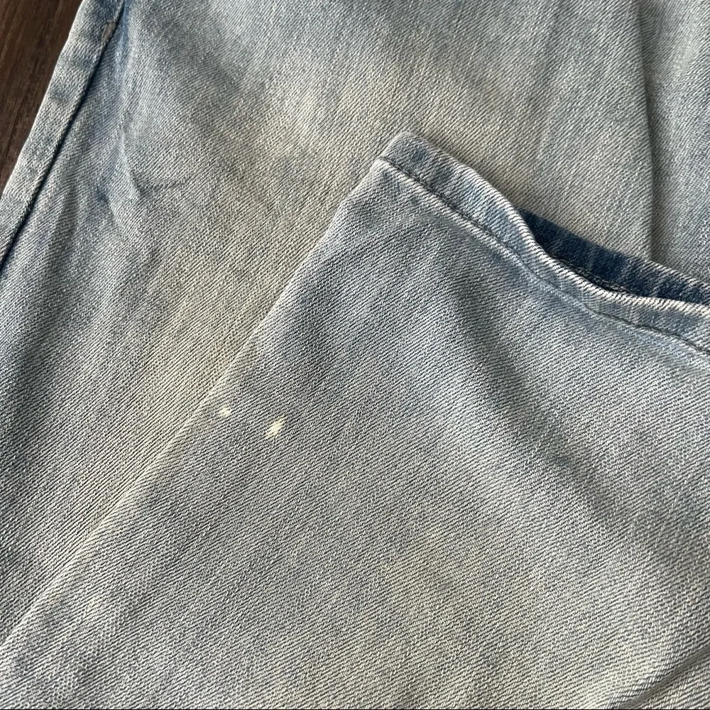 Kruder Bleach Light Wash Button Fly Jeans